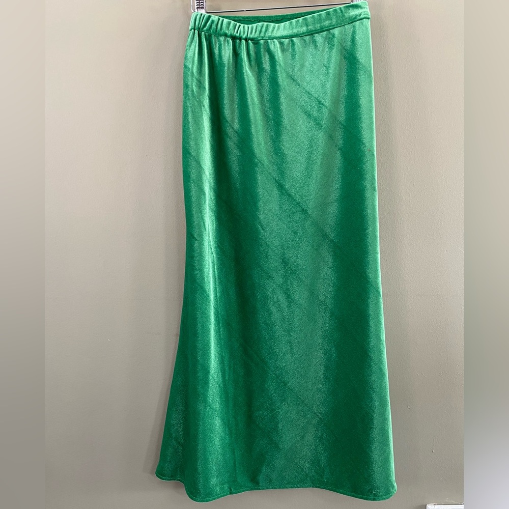 Brand New GAP Green Skirt
